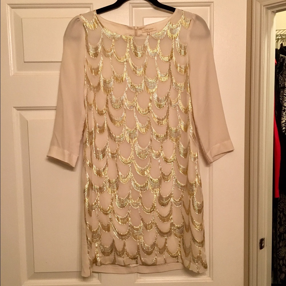 Under skies dress